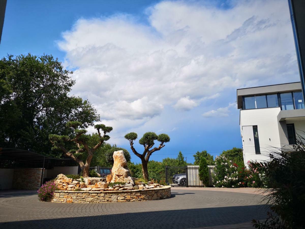 Villa Anja 1St Floor Перой Екстериор снимка